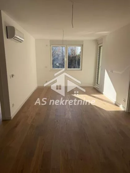 Gornji Grad | 4zida.rs