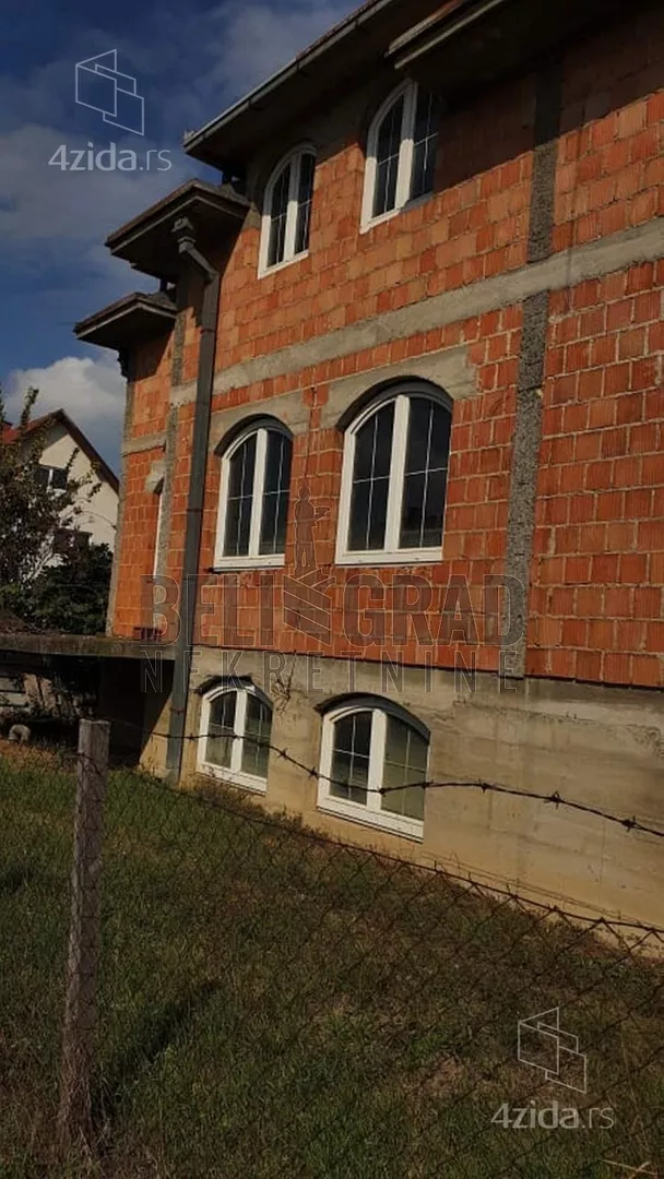 Kuća | 4zida