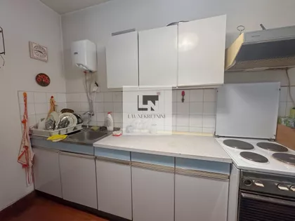 Kalenić pijaca | 4zida.rs