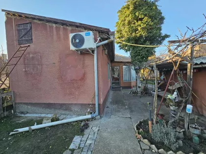 Mali Radanovac | 4zida.rs