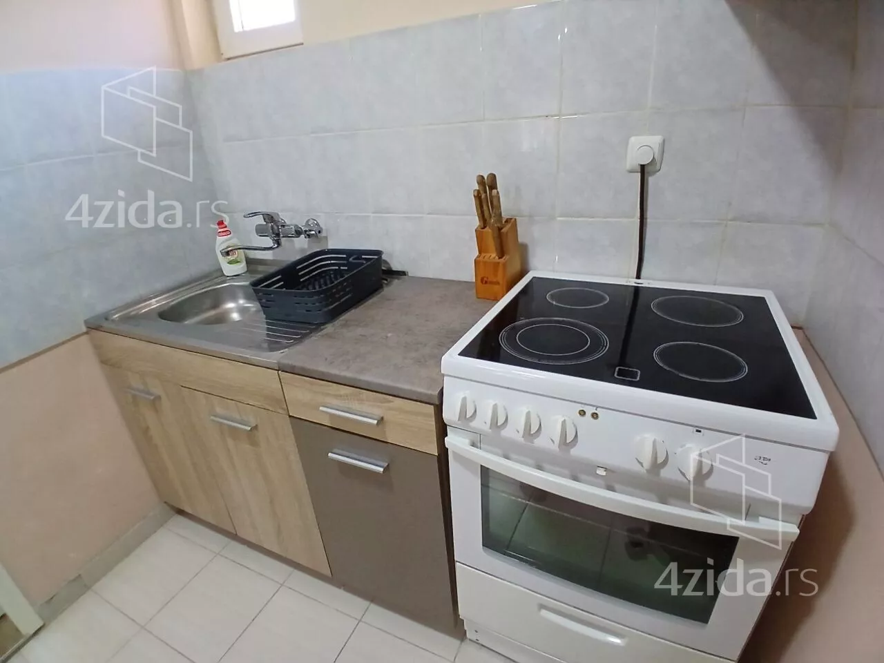 Garsonjera | 4zida