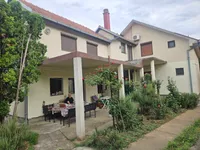 Beograd, Surčin opština, Surčin (mesto) | 4zida.rs | 4zida.rs