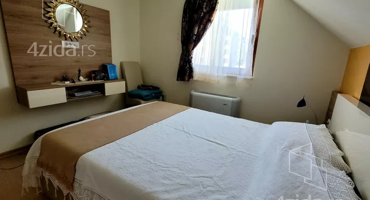 Turistički objekat | 4zida
