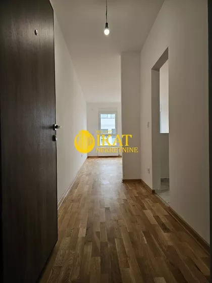 Karađorđeva | 4zida.rs