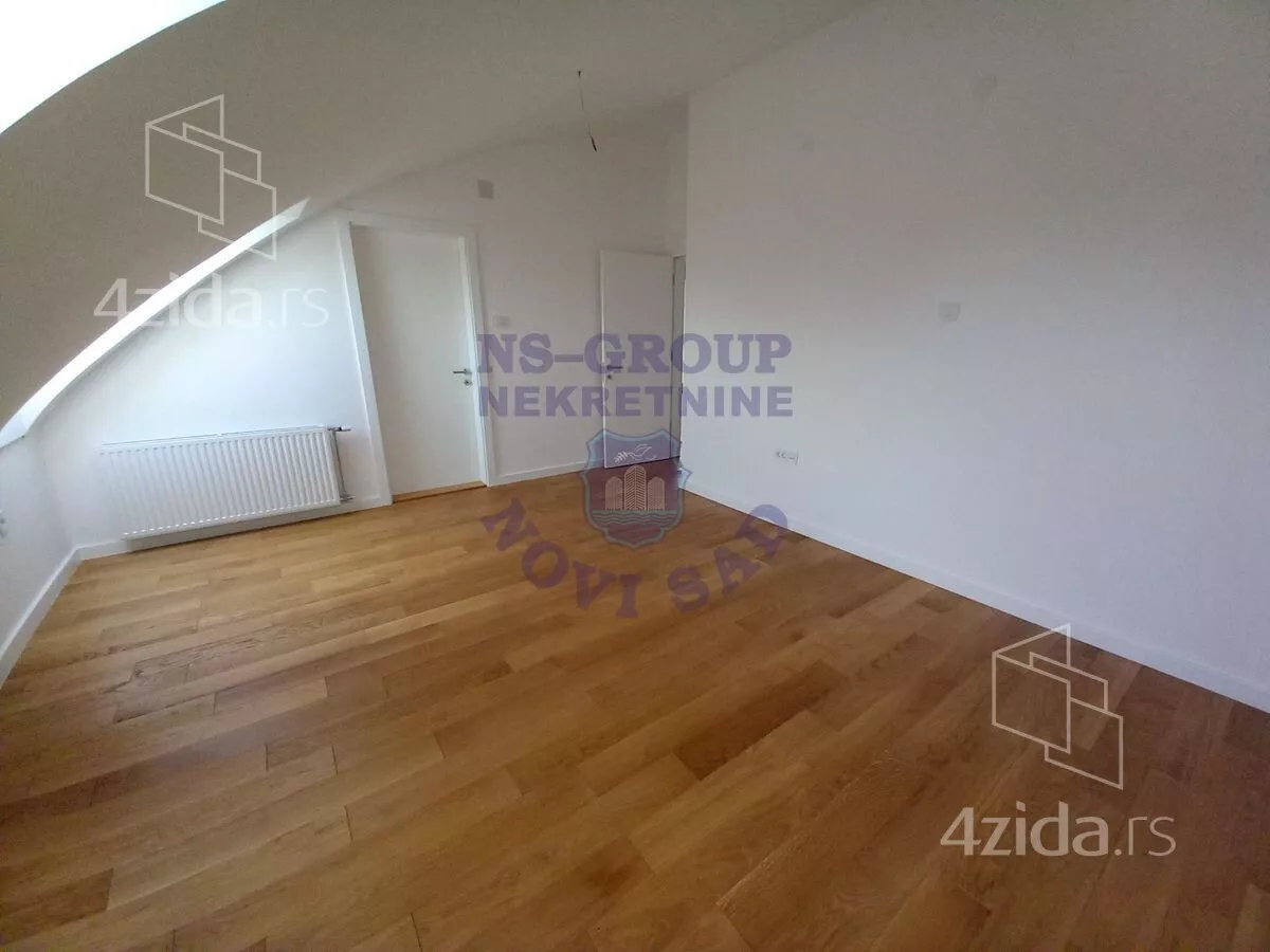 Petosoban stan | 4zida