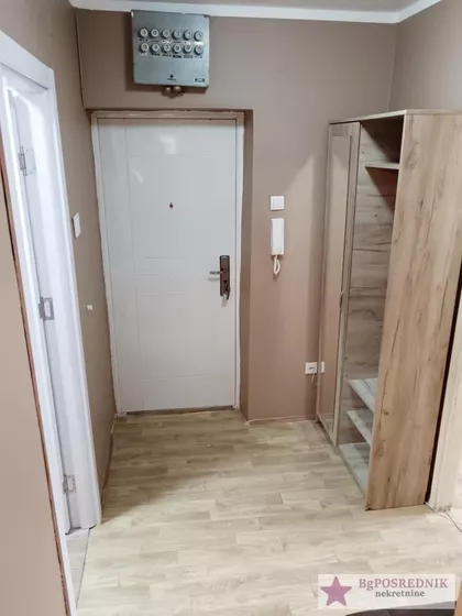 Milana Toplice | 4zida.rs