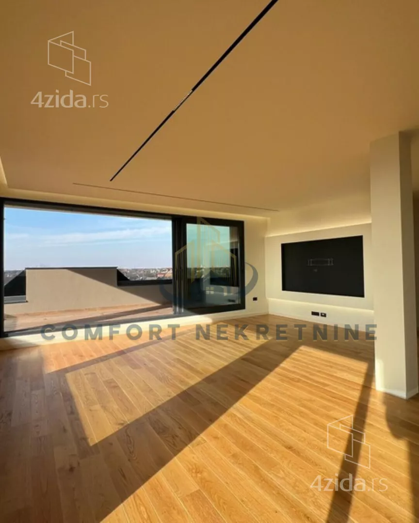 Četvorosoban stan | 4zida