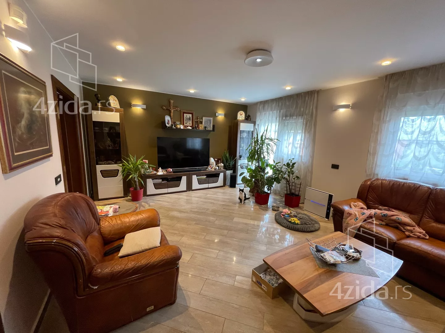 3-etažna kuća | 4zida