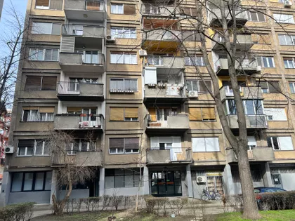 Radnička 49 | 4zida.rs