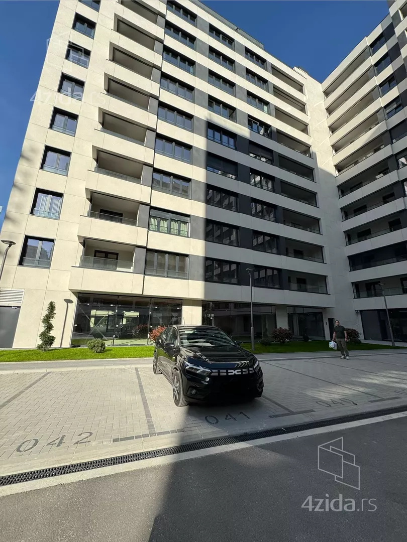 Garaža/Parking | 4zida