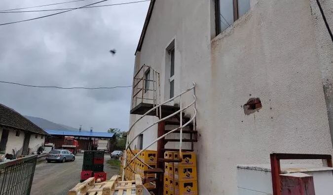 Poslovna zgrada | 4zida