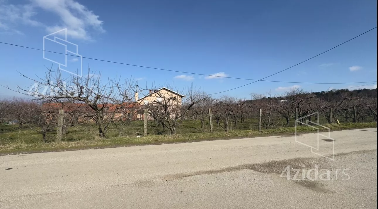 Građevinsko zemljište | 4zida