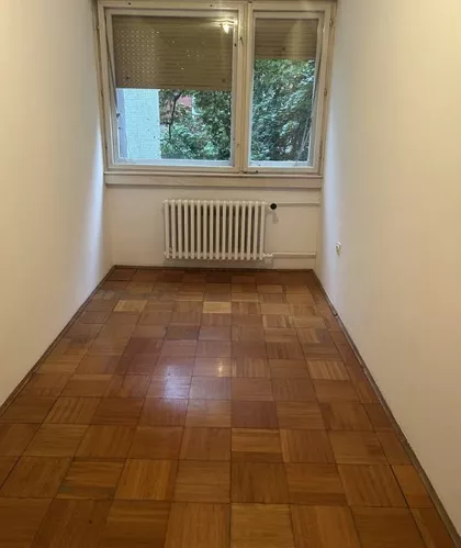 Ustanička bb | 4zida.rs