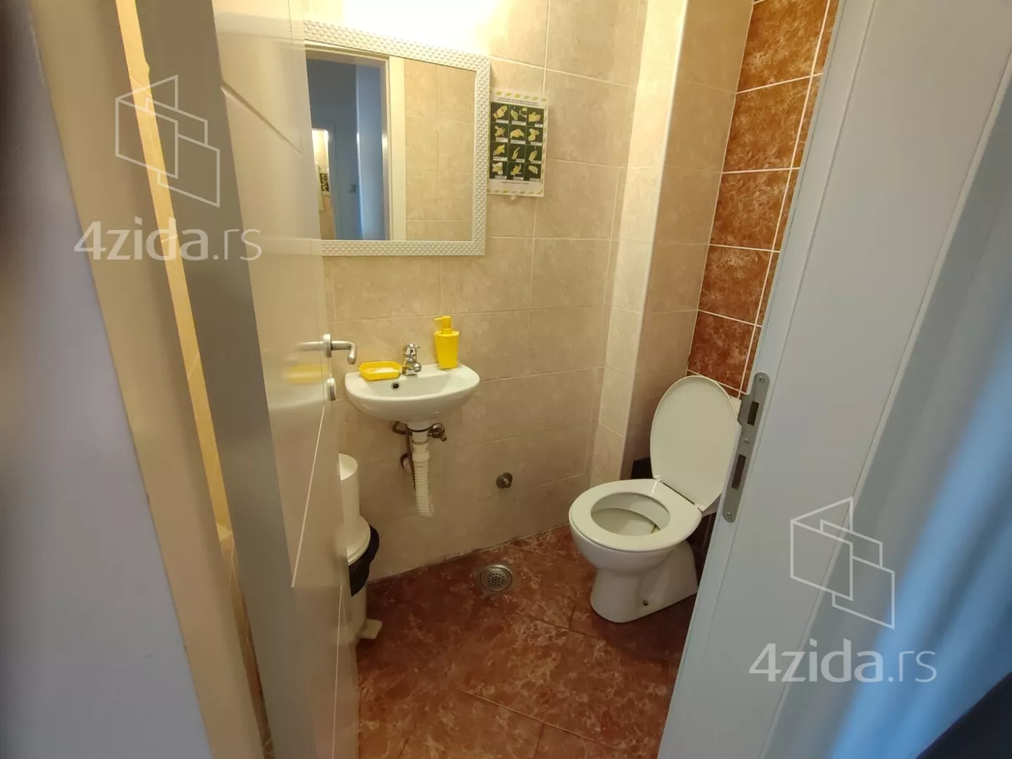 Troiposoban stan | 4zida