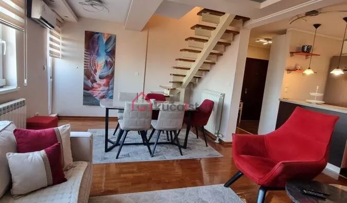 Petosoban stan | 4zida