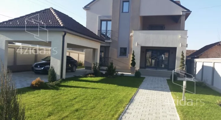 3-etažna kuća | 4zida