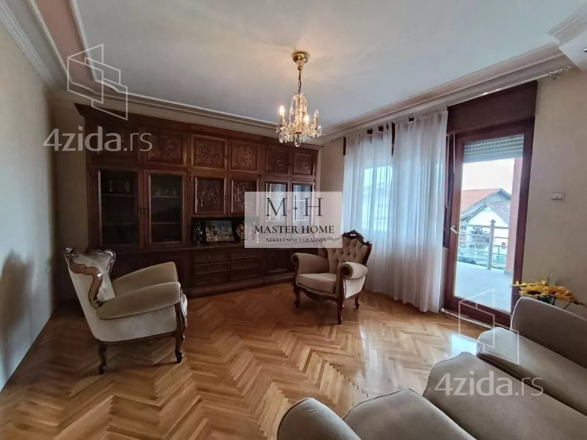Kuća | 4zida