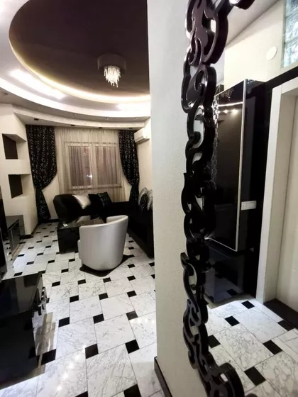 Dom Zdravlja | 4zida.rs