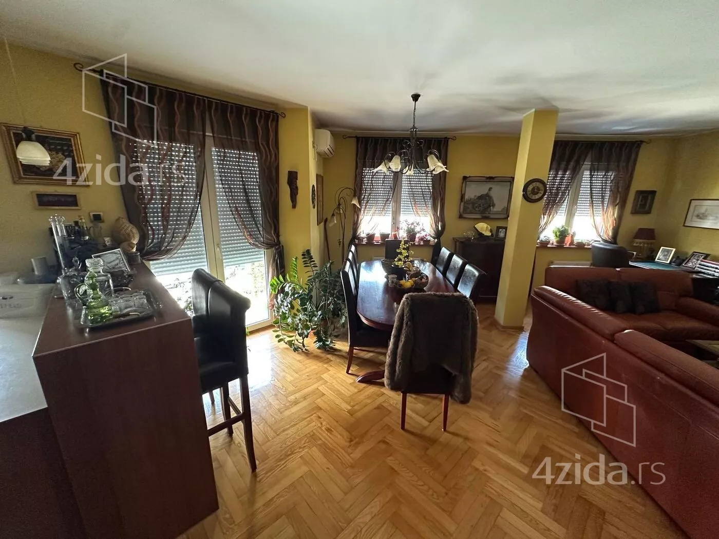 Četvorosoban stan | 4zida