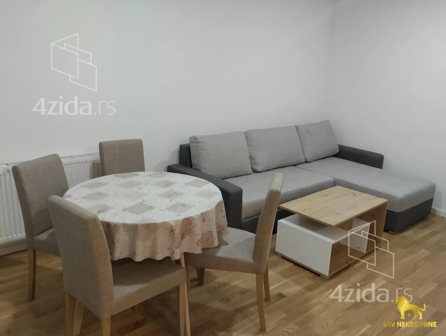 Jednoiposoban stan | 4zida