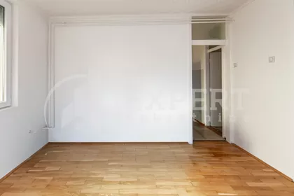 Ratka Jovića | 4zida.rs