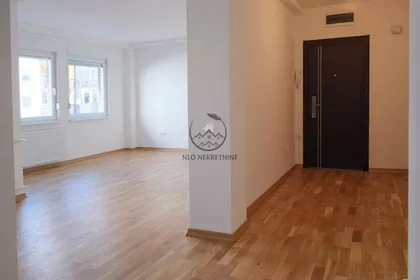 Bulevar Oslobođenja | 4zida.rs