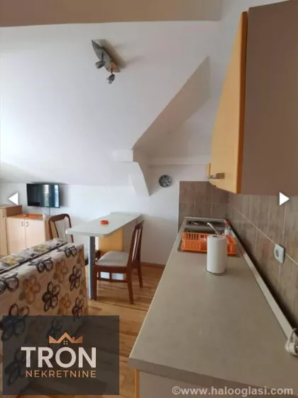 Nemanjina | 4zida.rs