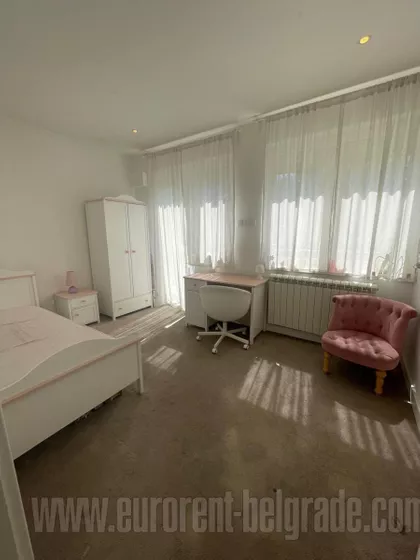 DEDINJE | 4zida.rs