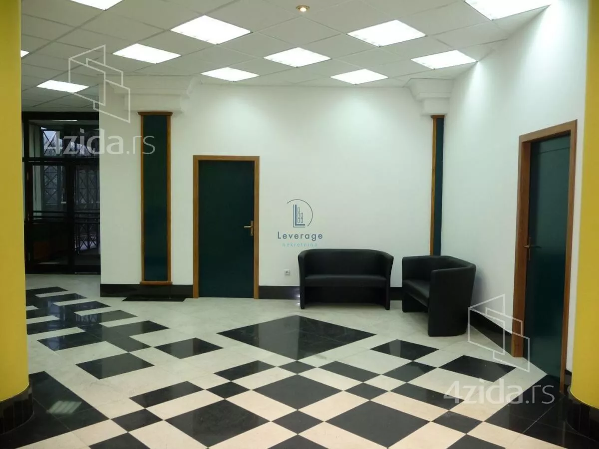 Poslovni prostor | 4zida