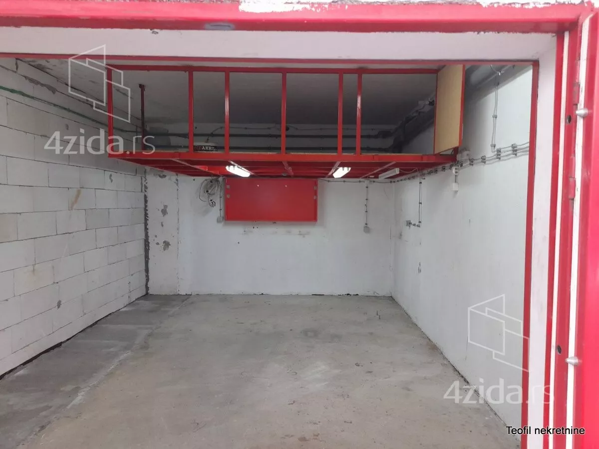 Garaža/Parking | 4zida