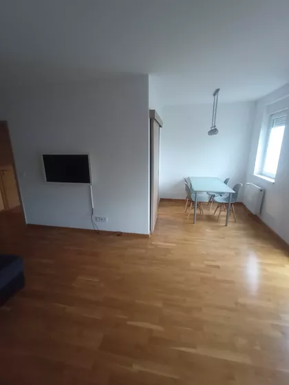 Lenke Dunđerski | 4zida.rs