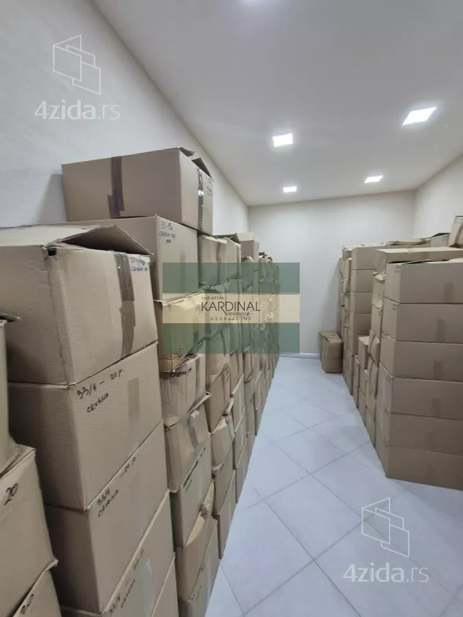 Poslovni prostor | 4zida