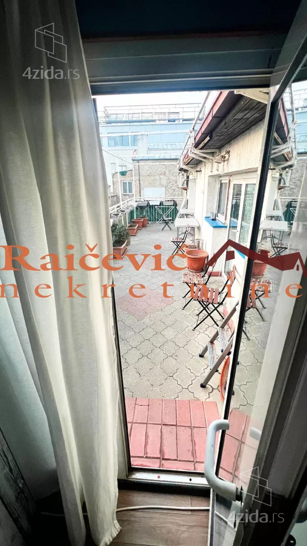 Osmosoban stan | 4zida