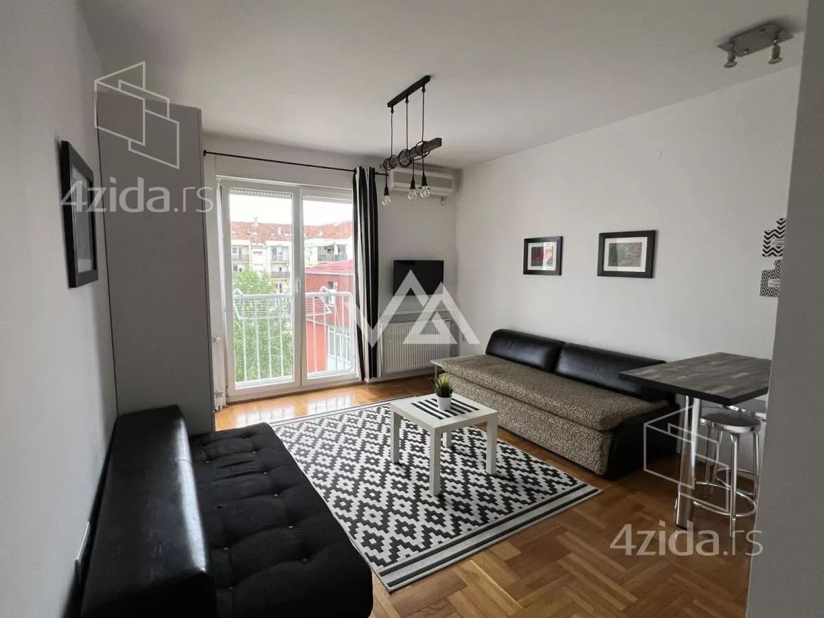Garsonjera | 4zida