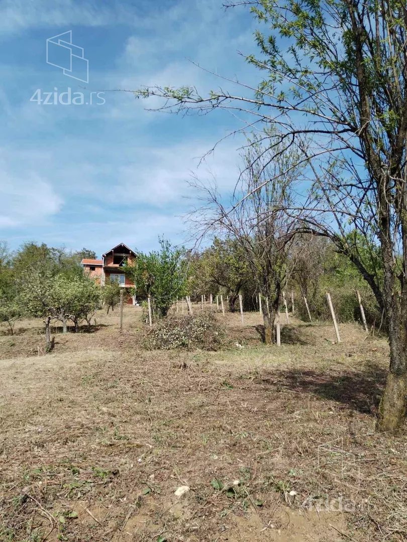 Poljoprivredno zemljište | 4zida