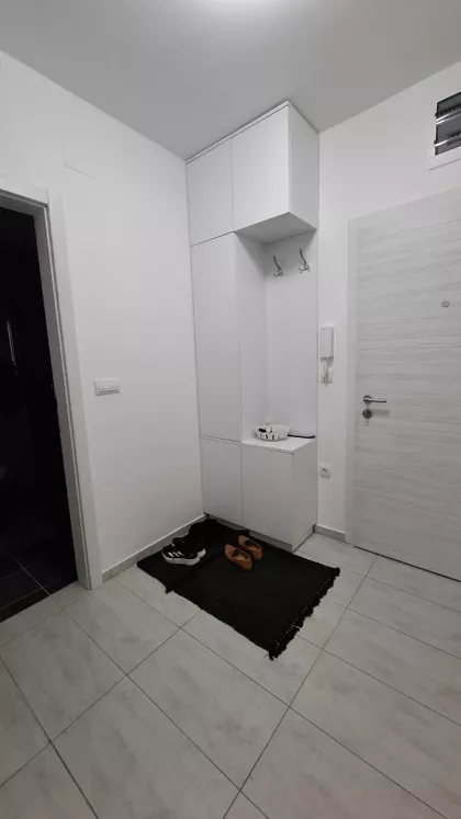 Čolak Antina | 4zida.rs