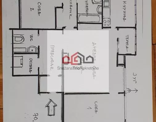 Troiposoban stan | 4zida