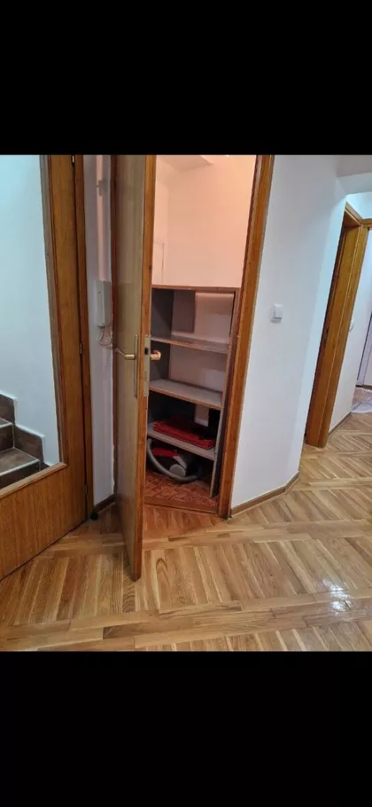 Udbinska | 4zida.rs