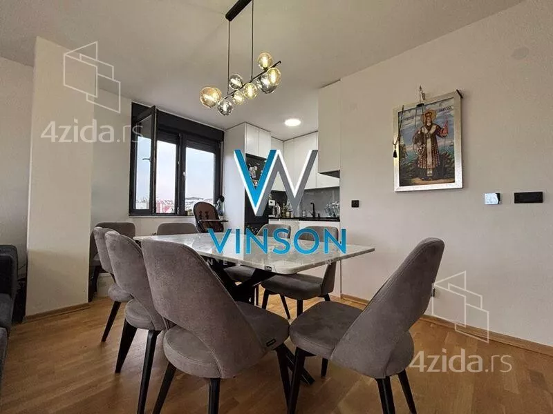 Troiposoban stan | 4zida