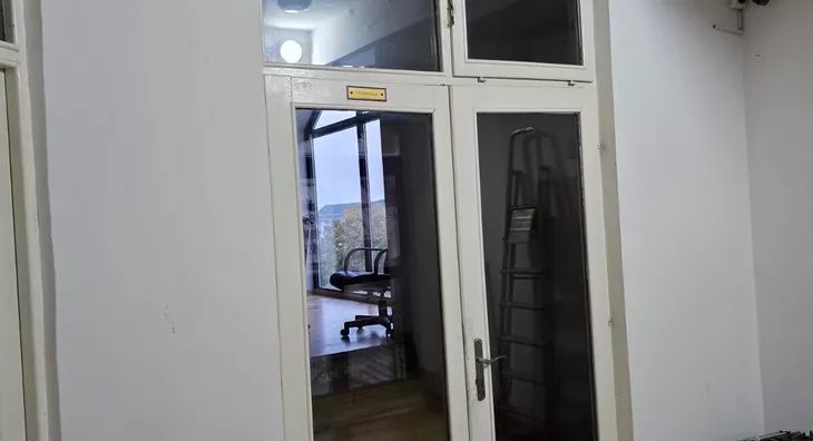 Šestosoban stan | 4zida