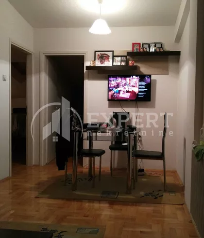 Kej Kola srpskih sestara | 4zida.rs