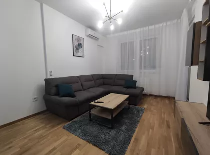 Rumenački Put | 4zida.rs