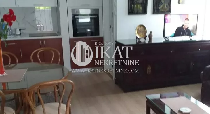 5-etažna kuća | 4zida