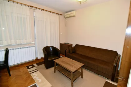 Zeleni Venac | 4zida.rs