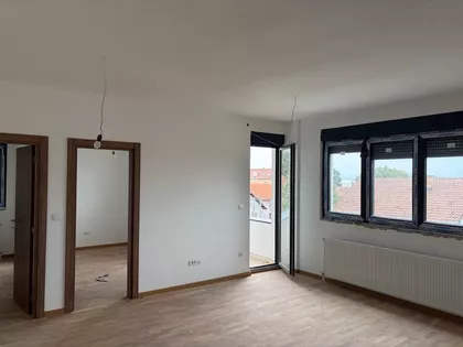 Velibora Vasovića 23 | 4zida.rs