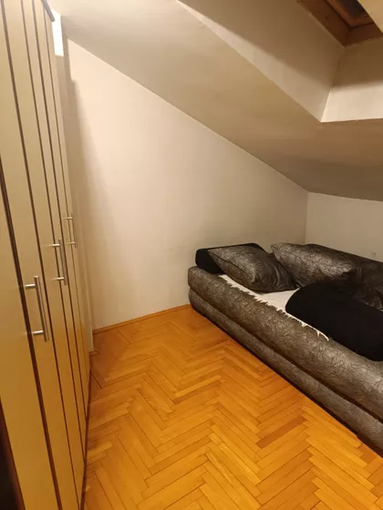 Jevrejska | 4zida.rs
