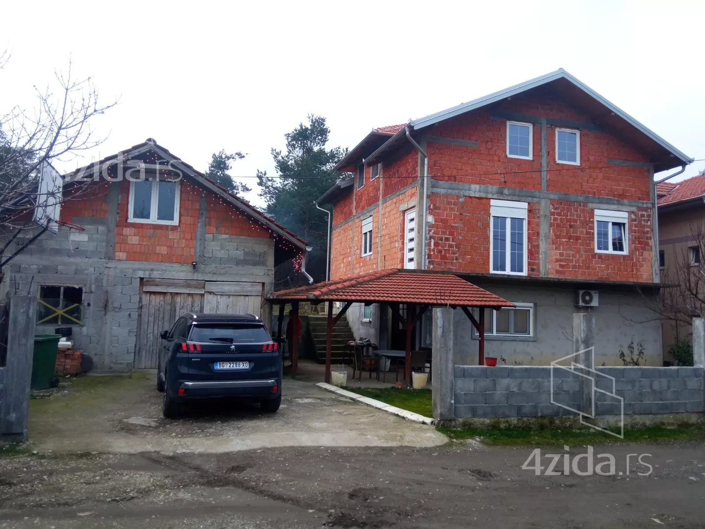 3-etažna kuća | 4zida