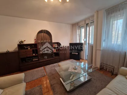 Studentska | 4zida.rs