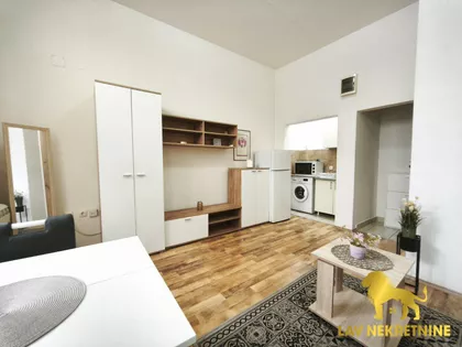PETRA DRAPŠINA | 4zida.rs