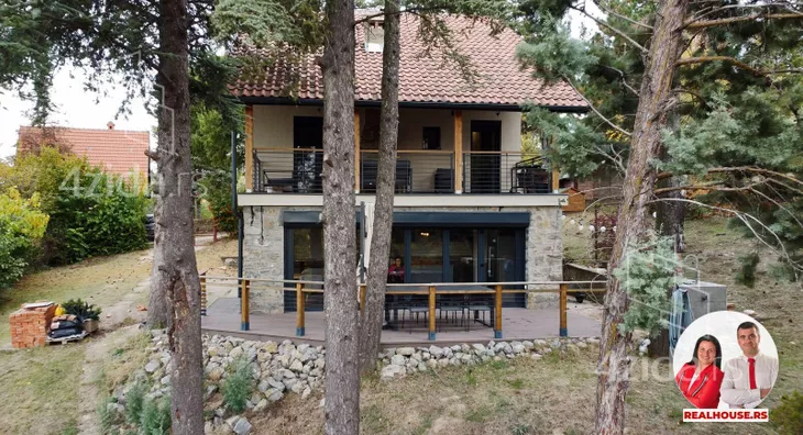 3-etažna kuća | 4zida